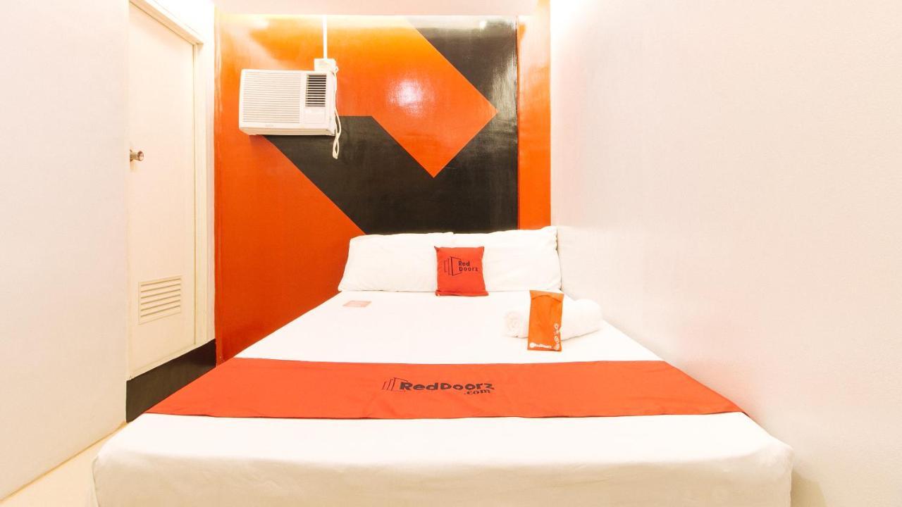 Reddoorz @ Walk Inn Hotel Manila Exterior foto