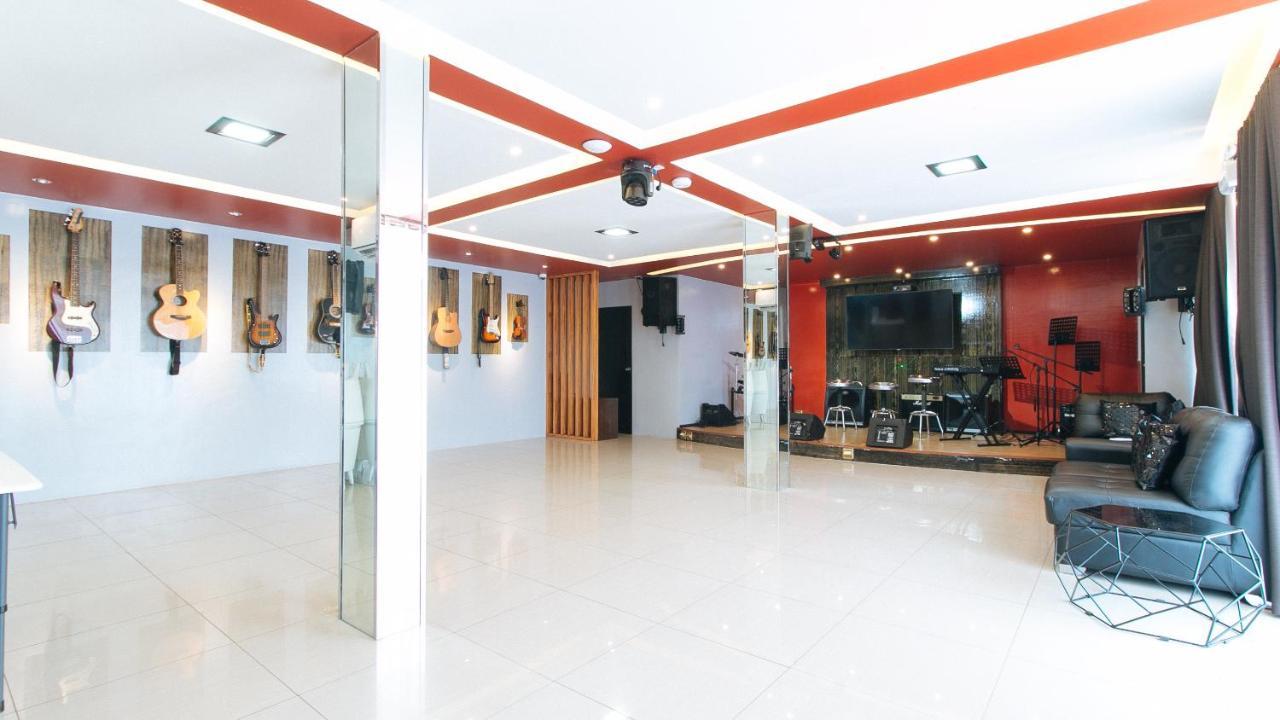Reddoorz @ Walk Inn Hotel Manila Exterior foto